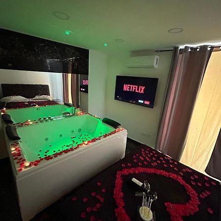 Giovanni Luxury Suites Napoli Dış mekan fotoğraf