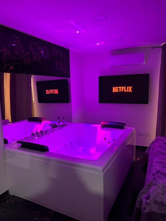 Giovanni Luxury Suites Napoli Dış mekan fotoğraf