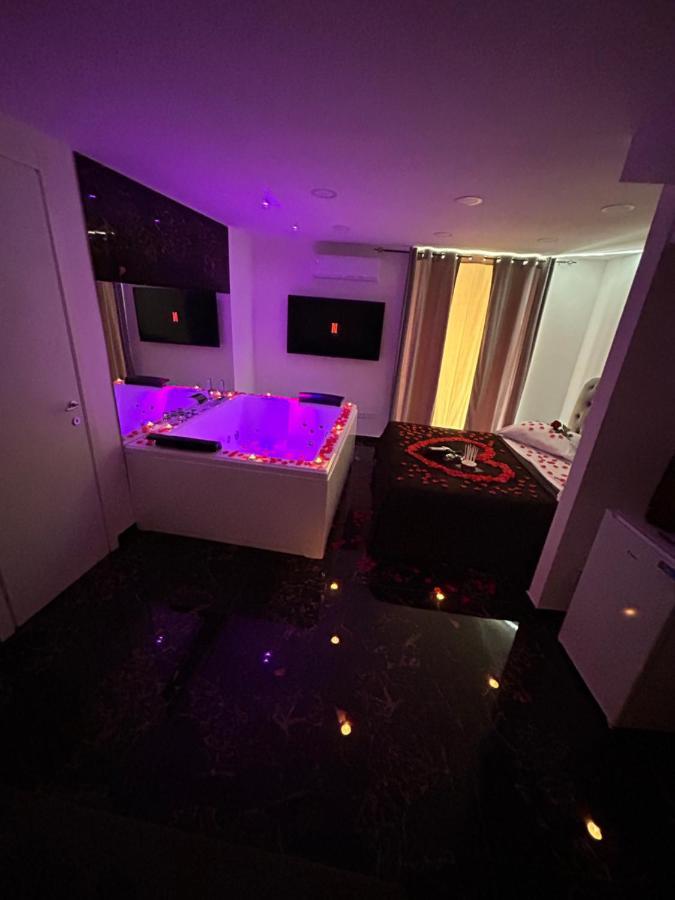 Giovanni Luxury Suites Napoli Dış mekan fotoğraf
