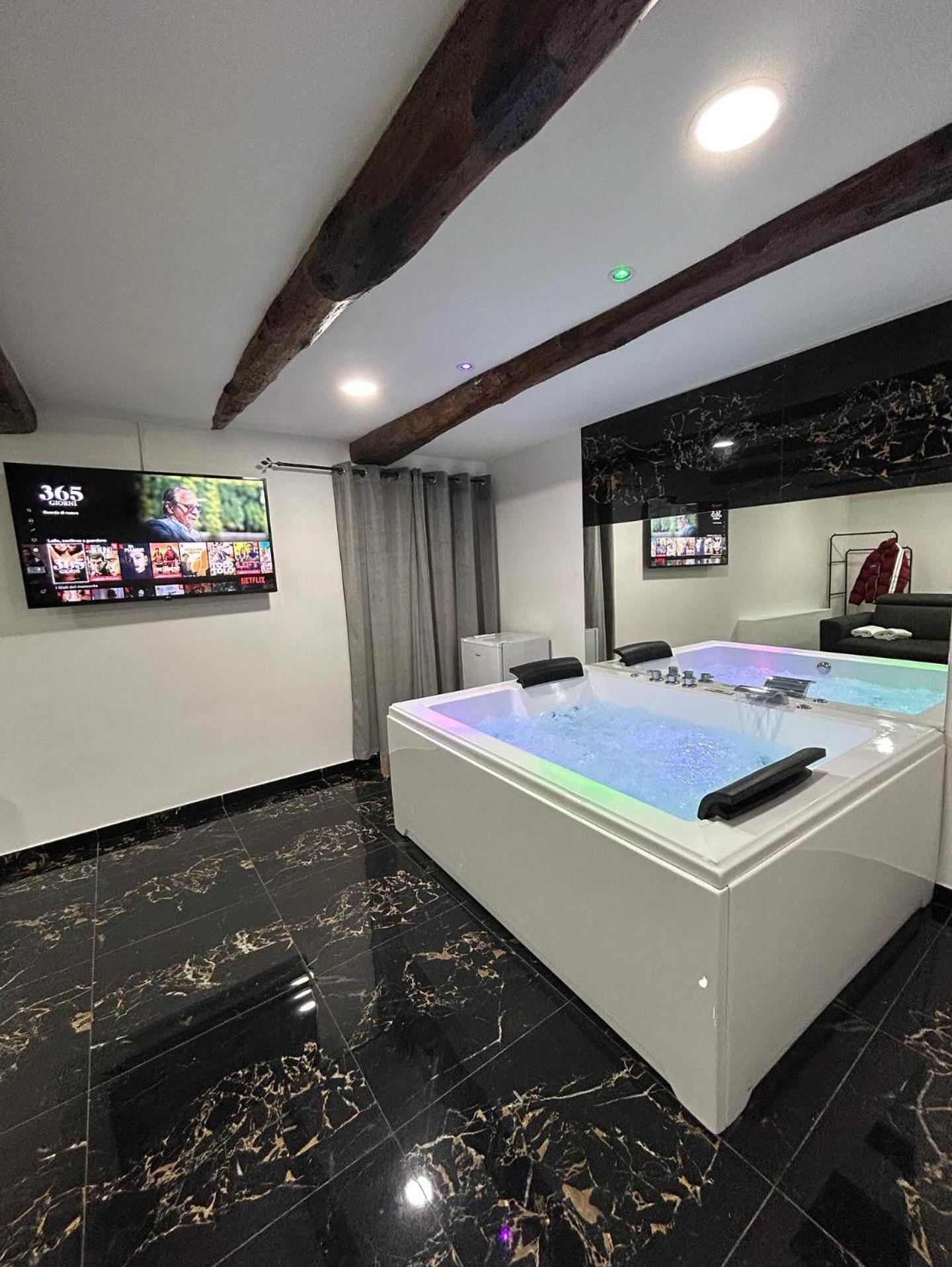 Giovanni Luxury Suites Napoli Dış mekan fotoğraf